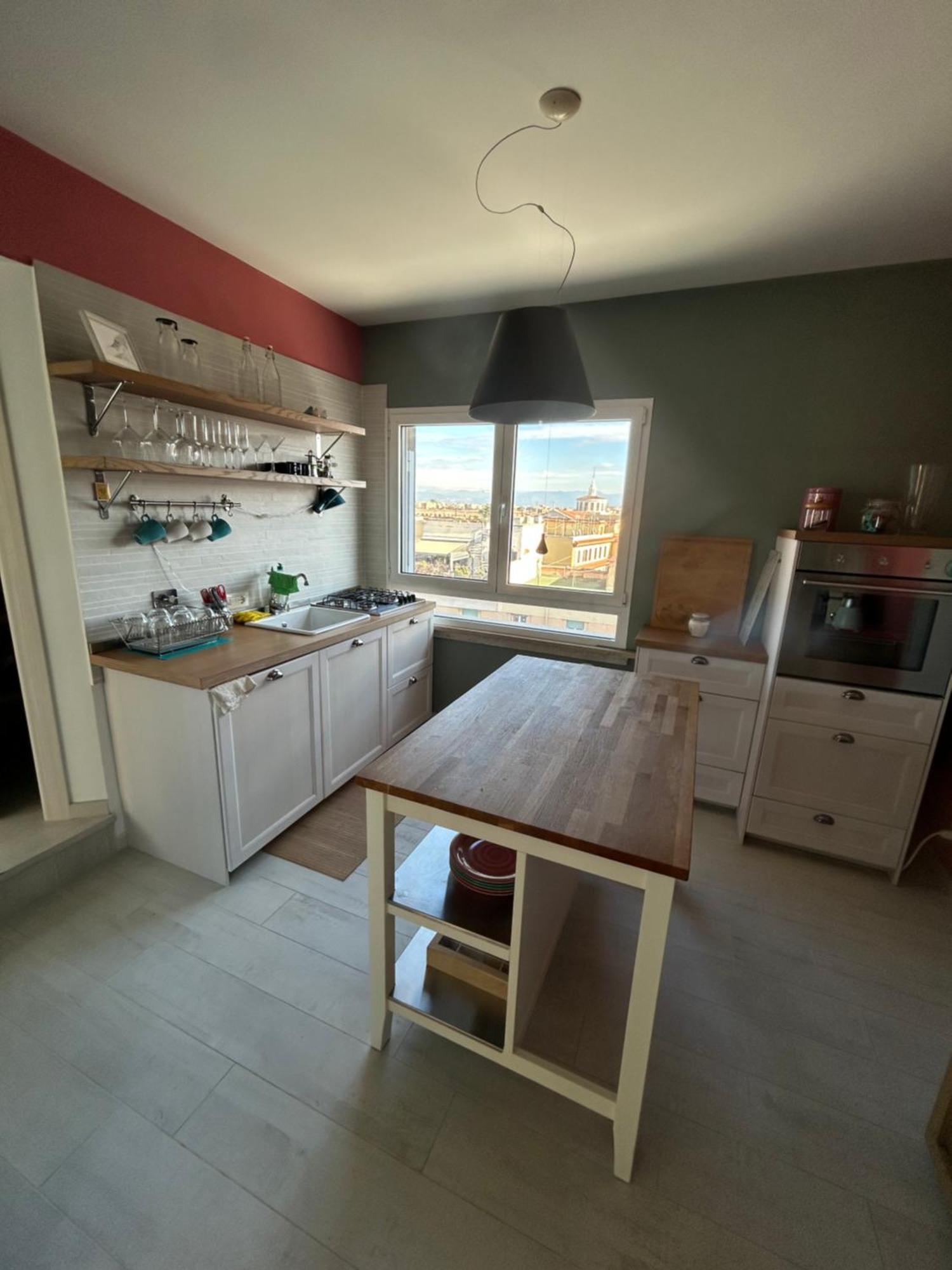 Erica's - View Of Apartment